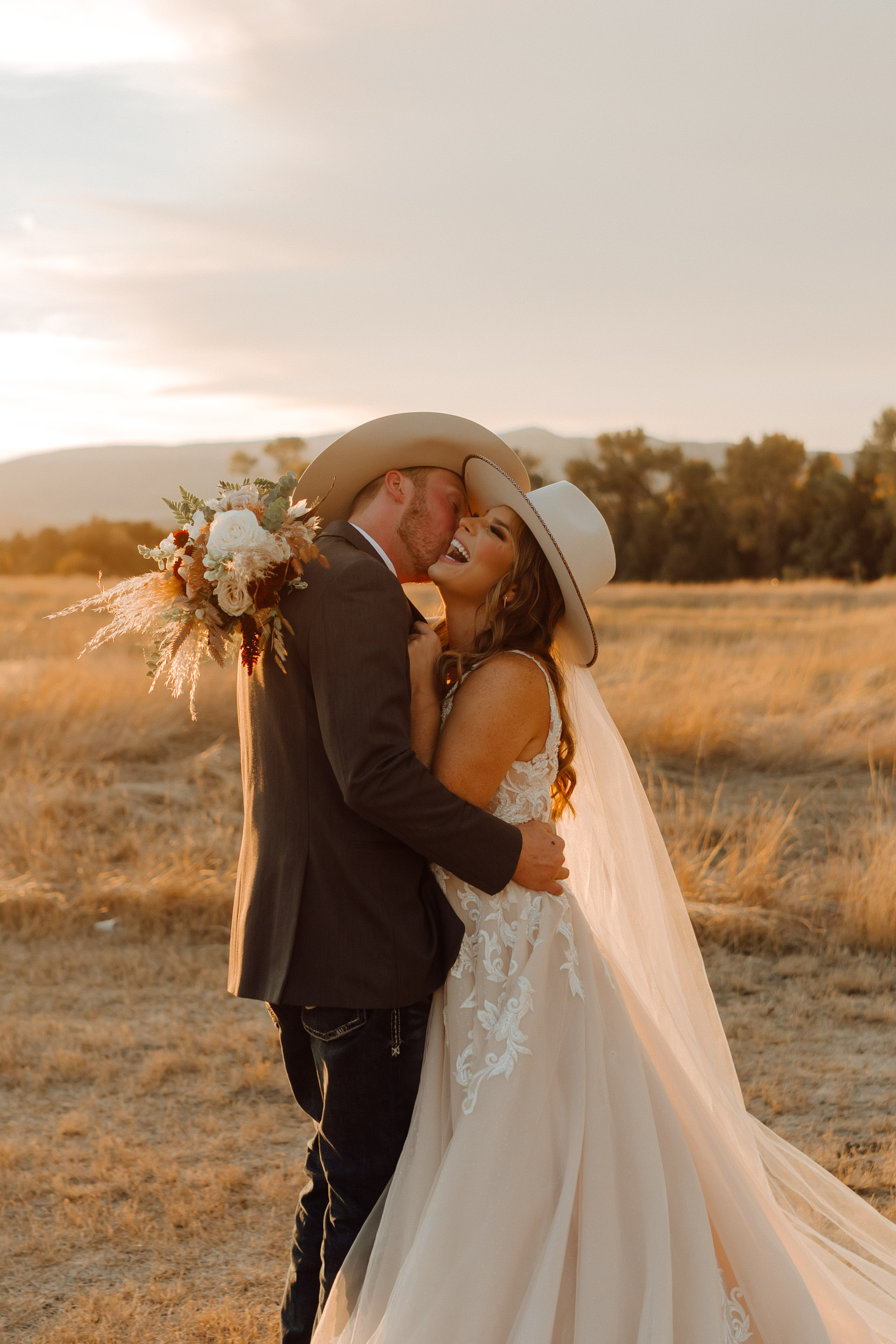 Justin + Taylor montana wedding at Headwaters Ranch